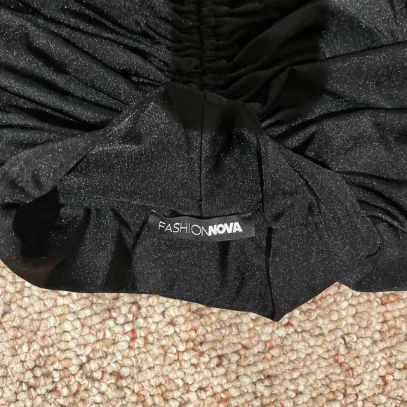 Bodycon open-back tie dress - Picture 4 of 4